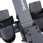 Anti-slip footrests - Folding rowing machine Nemo Compact with water resistance