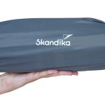 Kleines Packmaß der aufbasbaren Isomatte Skandika Exclusive Air Single