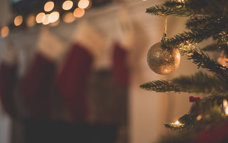 Tannenbaum weihnachtlich geschmückt